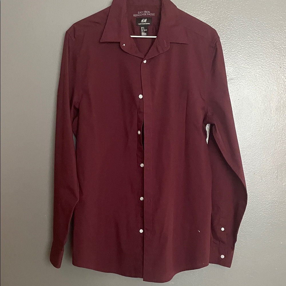 H&M Men's Deep Red Button Down Shirt